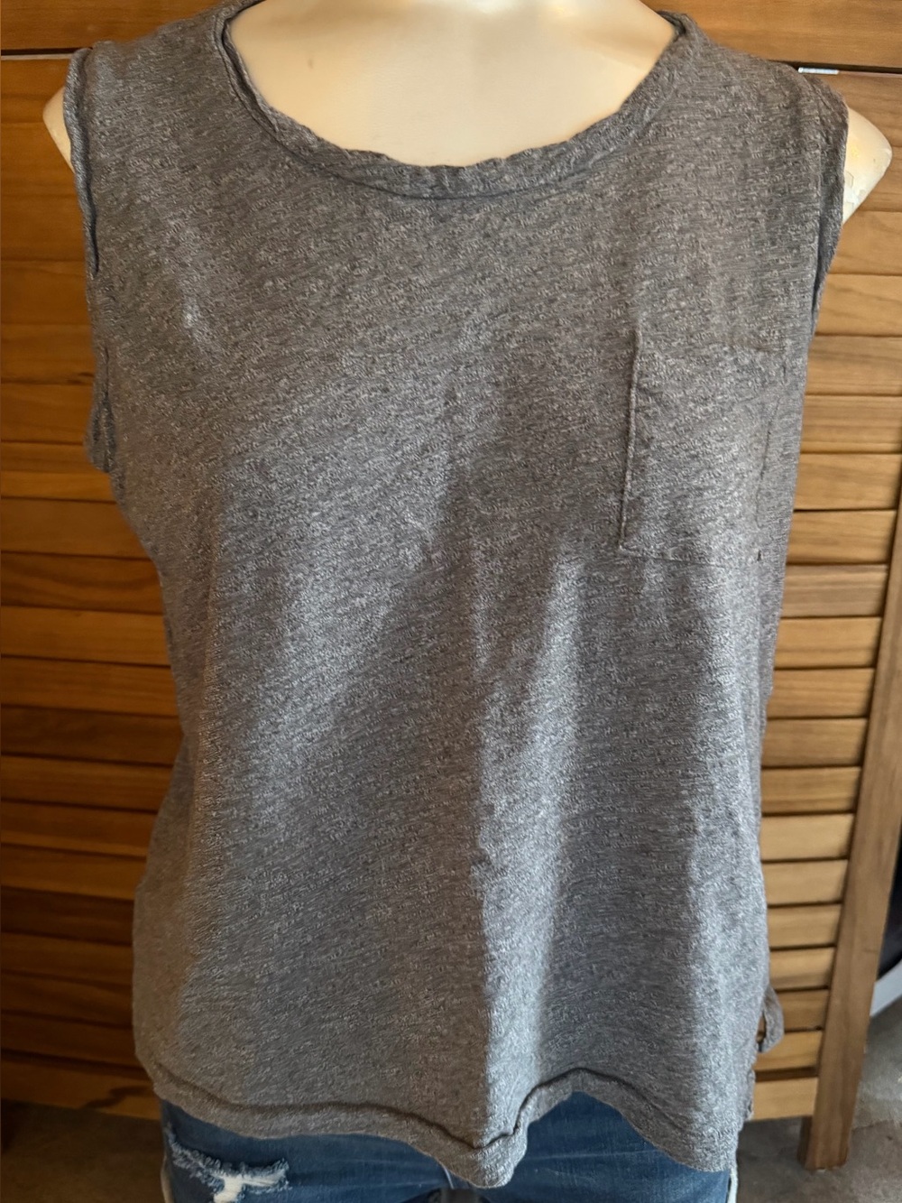 Madewell Grey Sleeveless Pocket Muscle Tee